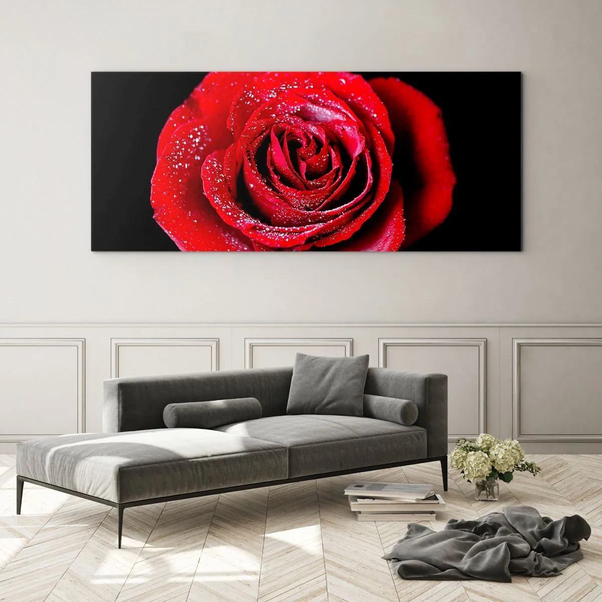 Glasbild - Bild auf glas - Eine rote Rose mit Tautropfen auf schwarzem Hintergrund. - 140x50cm - Das ist Liebe - Moderne Wanddekoration für Wohnzimmer und Schlafzimmer ARTTOR