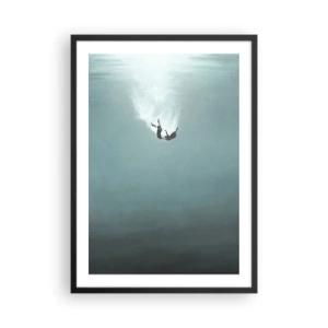 Poster in einem schwarzem Rahmen - Silhouette eines Mannes, der in die Tiefe des Wassers fällt - 50x70cm - In den Armen des Ozeans - Moderne Wanddekoration für Wohnzimmer und Schlafzimmer ARTTOR