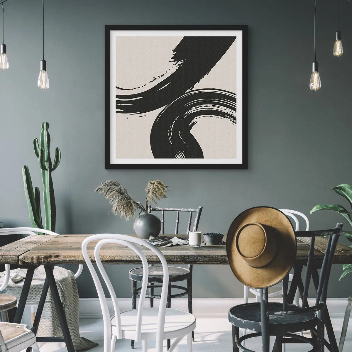 Poster in einem schwarzem Rahmen - Ausladend und kreisförmig - 60x60 cm