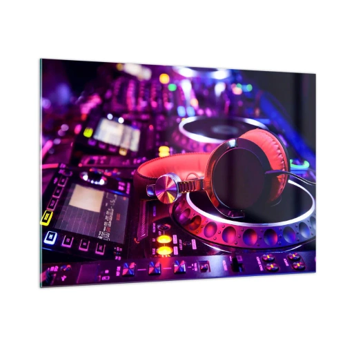 Glasbild - Bild auf glas - Bunte DJ-Ausrüstung mit roten Kopfhörern - 100x70cm - Bevor der Spaß beginnt - Moderne Wanddekoration für Wohnzimmer und Schlafzimmer ARTTOR