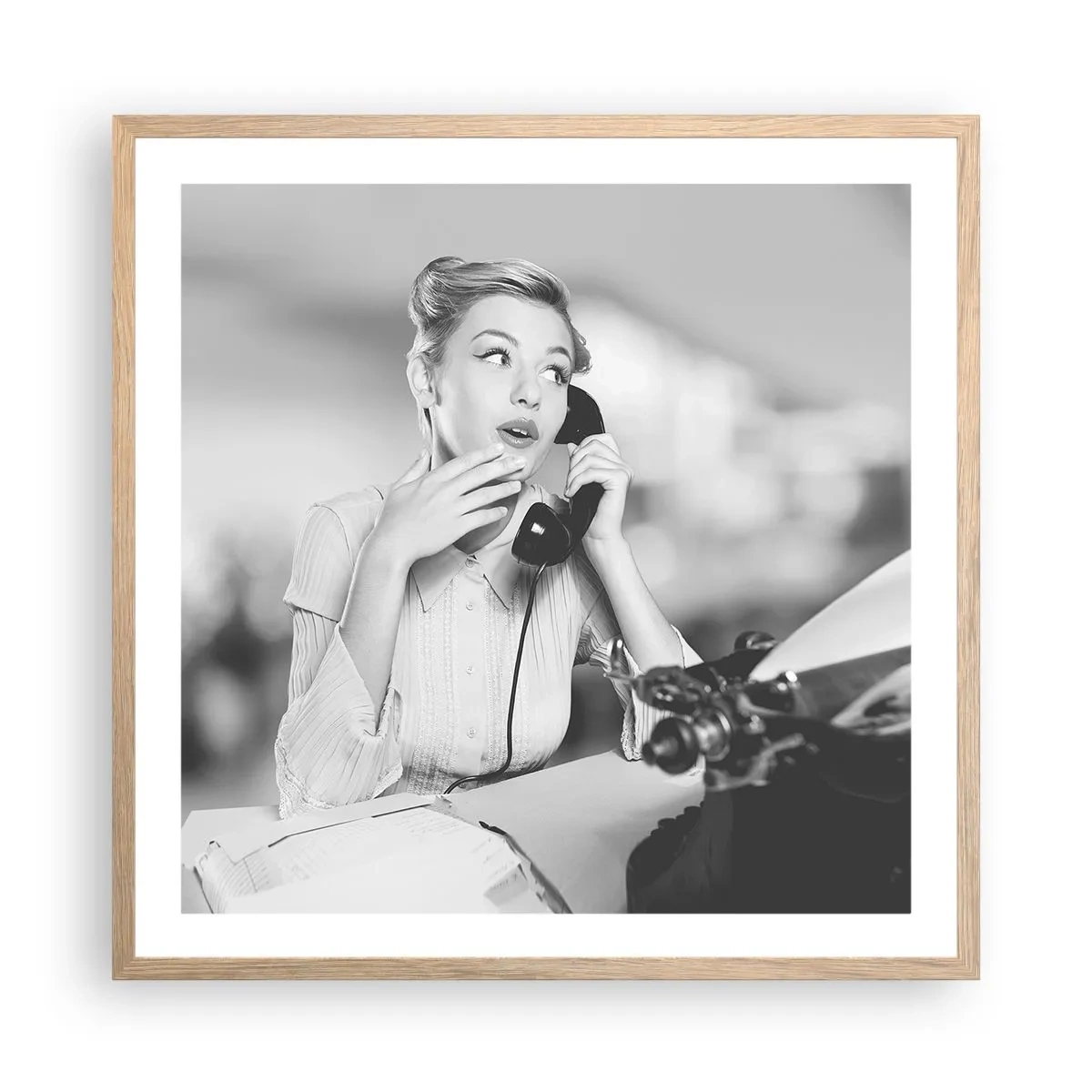 Poster in einem Rahmen aus heller Eiche - Hallo, wir sind in den 1950er Jahren. - 60x60 cm