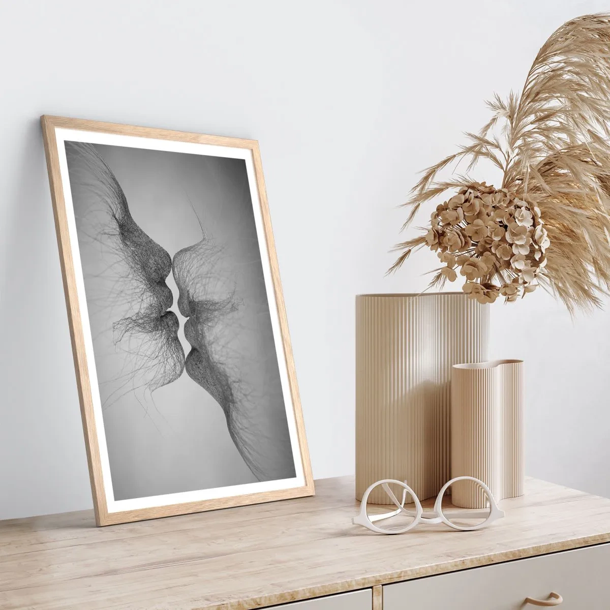 Poster in einem Rahmen aus heller Eiche - Kuss des Windes - 70x100 cm