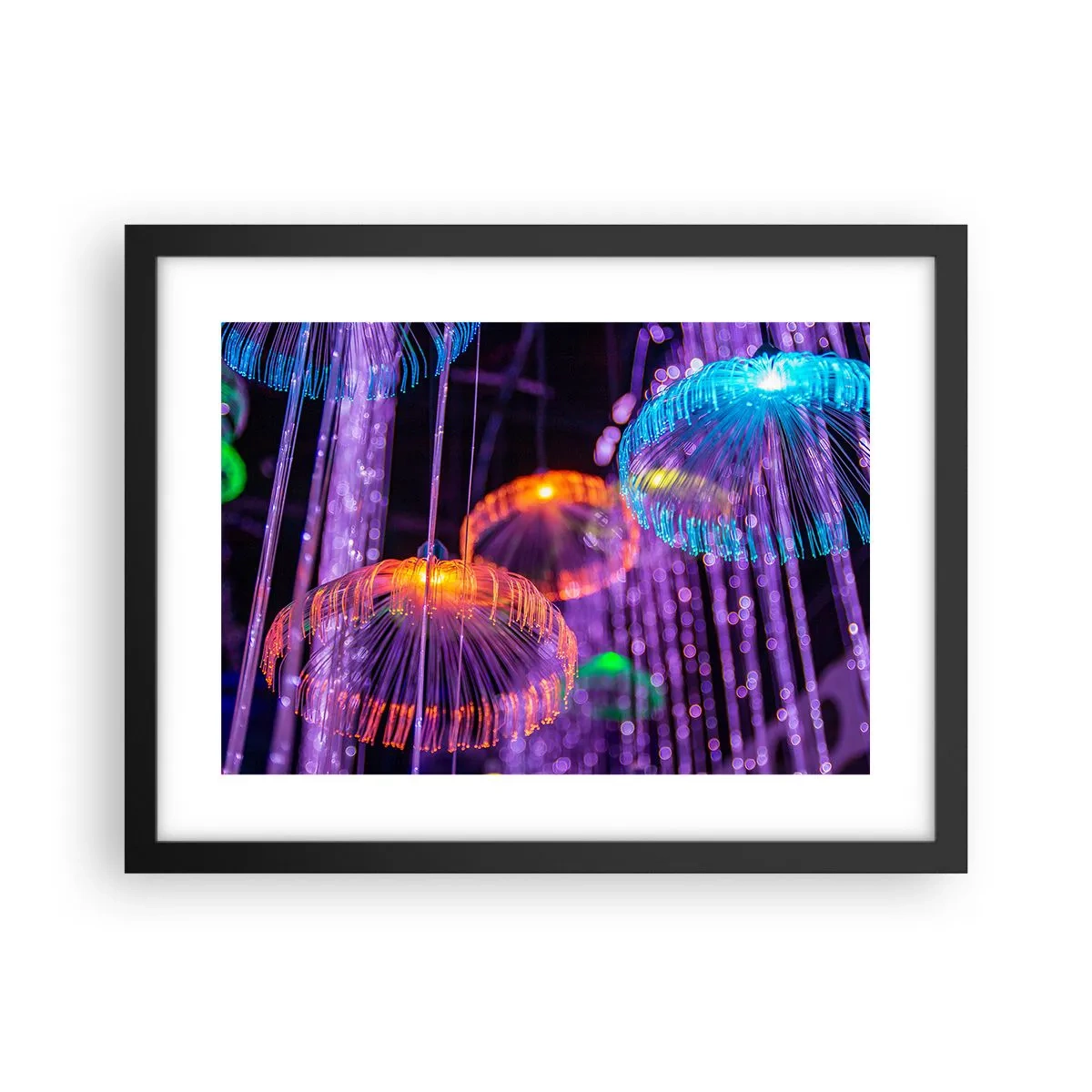 Poster in einem schwarzem Rahmen - Lichtbrunnen - 40x30 cm