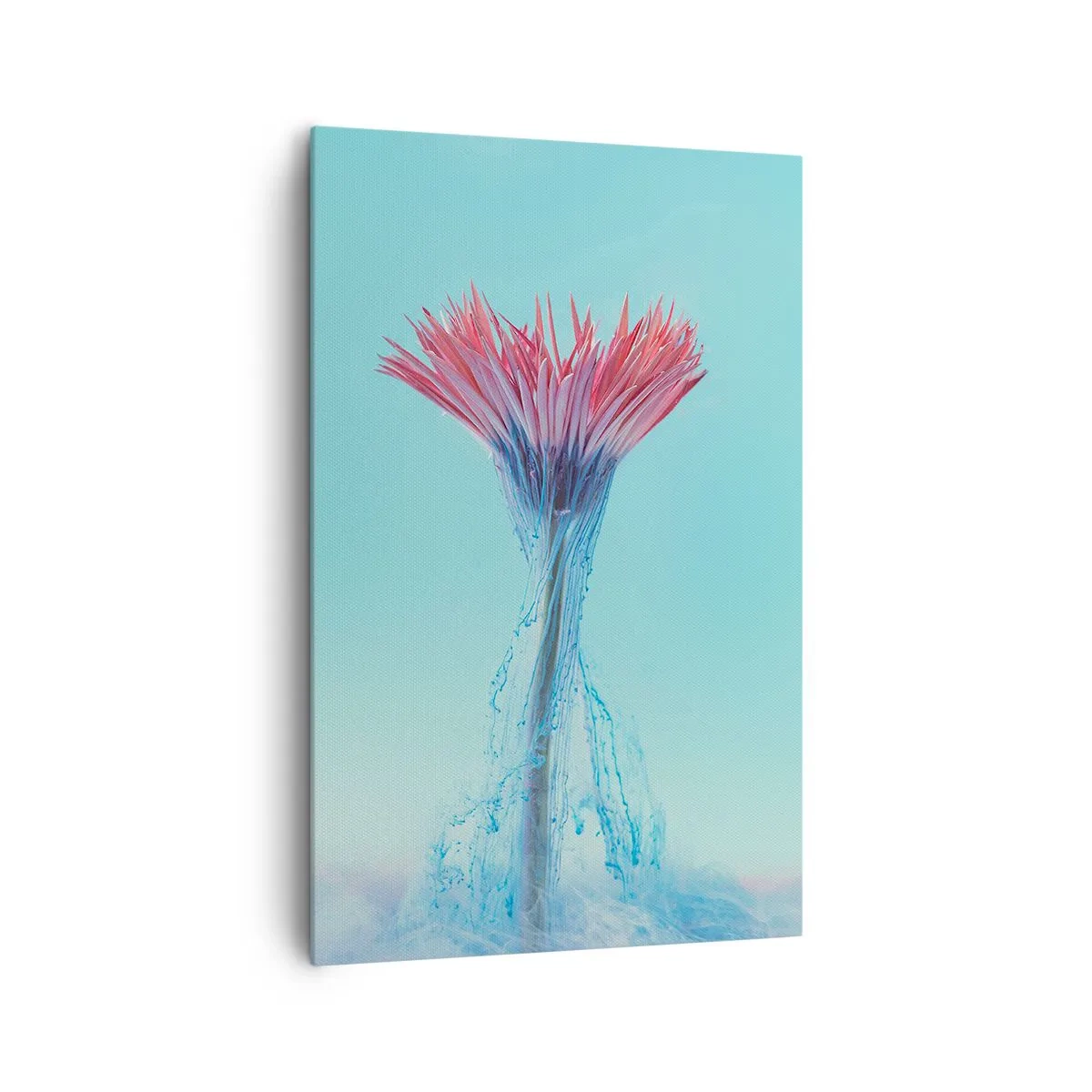 Bild auf Leinwand - Leinwandbild - Eine rosa und blaue Blume in einem künstlerischen Arrangement vor einem pastellfarbenen Hintergrund - 80x120cm - In einer belebenden Umarmung - Moderne Wanddekoration für Wohnzimmer und Schlafzimmer ARTTOR