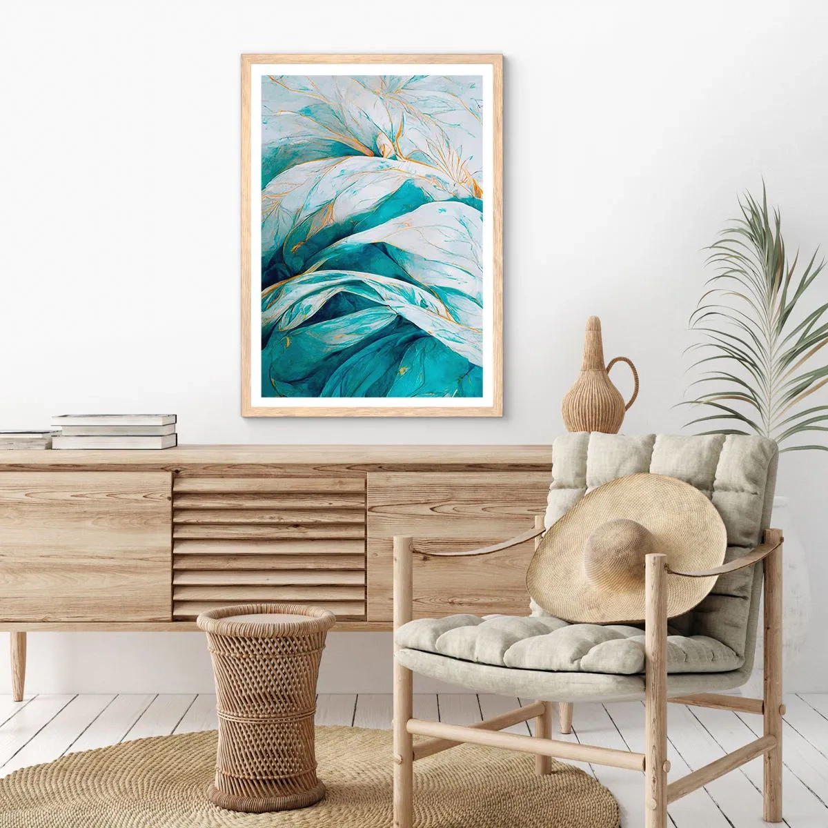Poster in einem Rahmen aus heller Eiche - Blaue Abstraktion mit goldenem Motiv - 70x100 cm