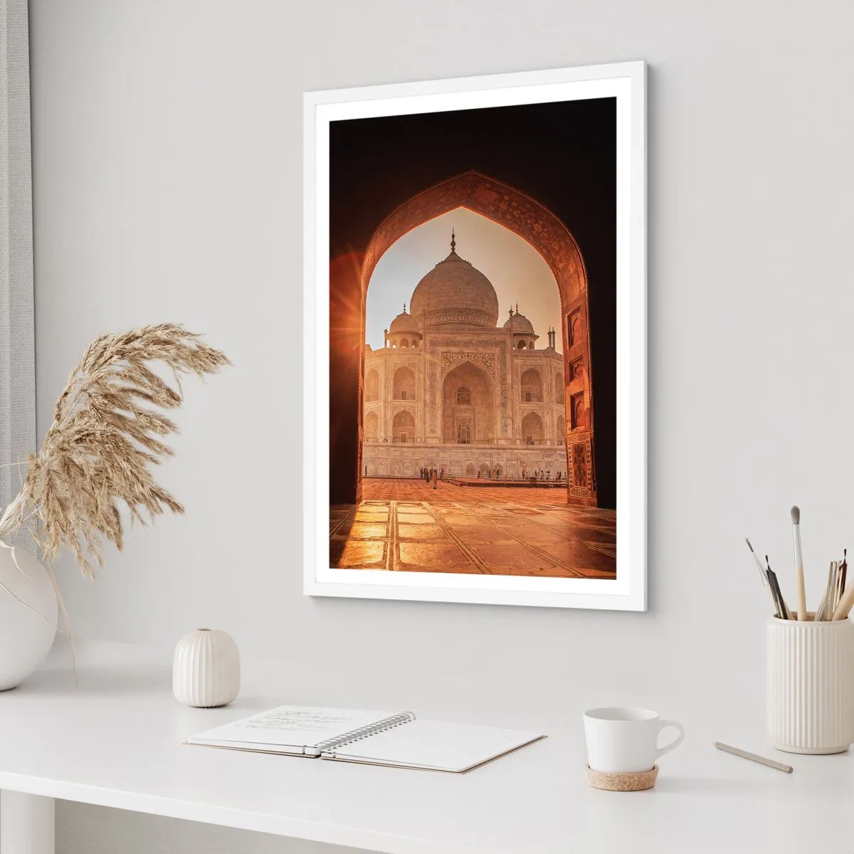 Poster in einem weißen Rahmen - Denkmal der überirdischen Liebe - 70x100 cm