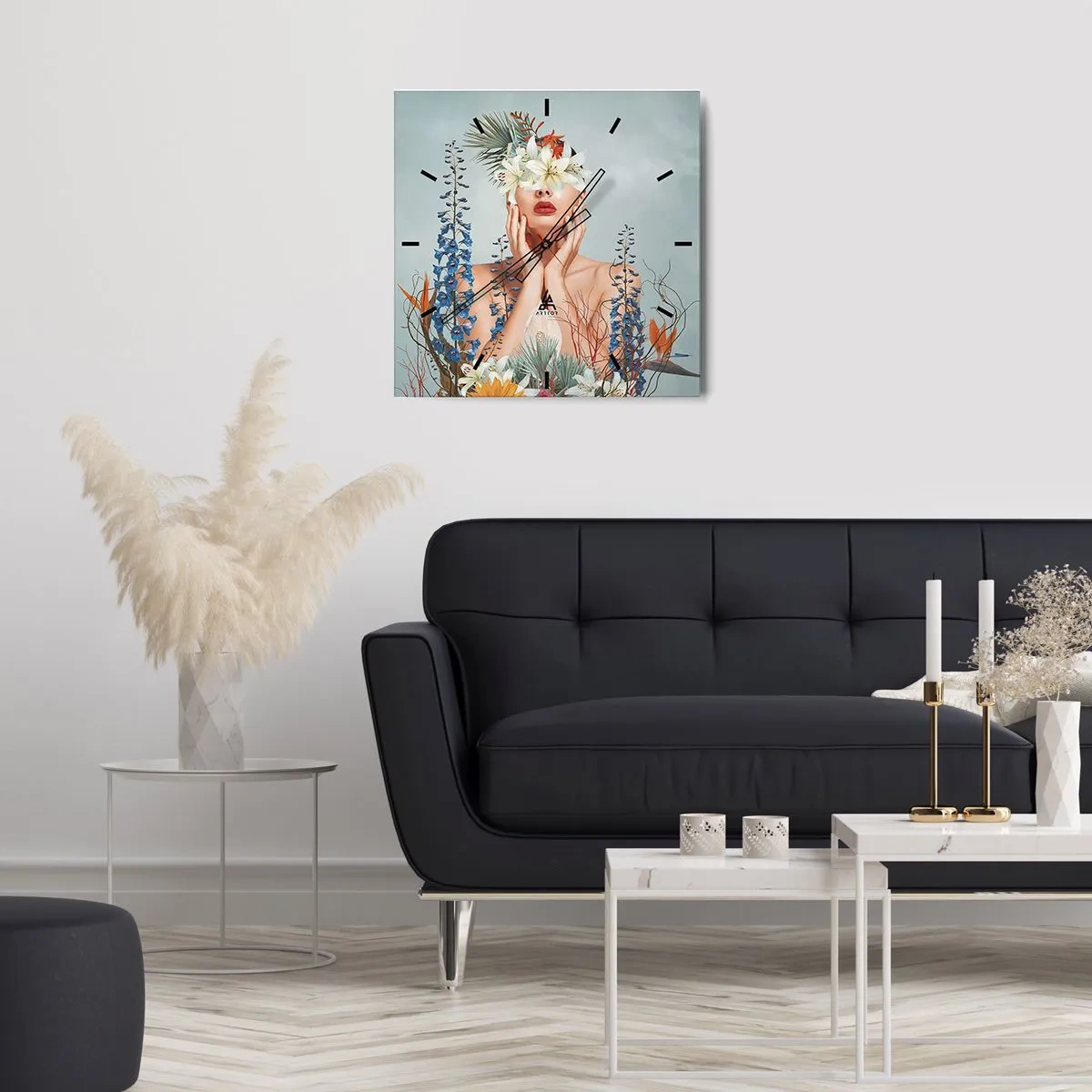 Wanduhr - Glasuhr - Frau - Blume - 30x30 cm