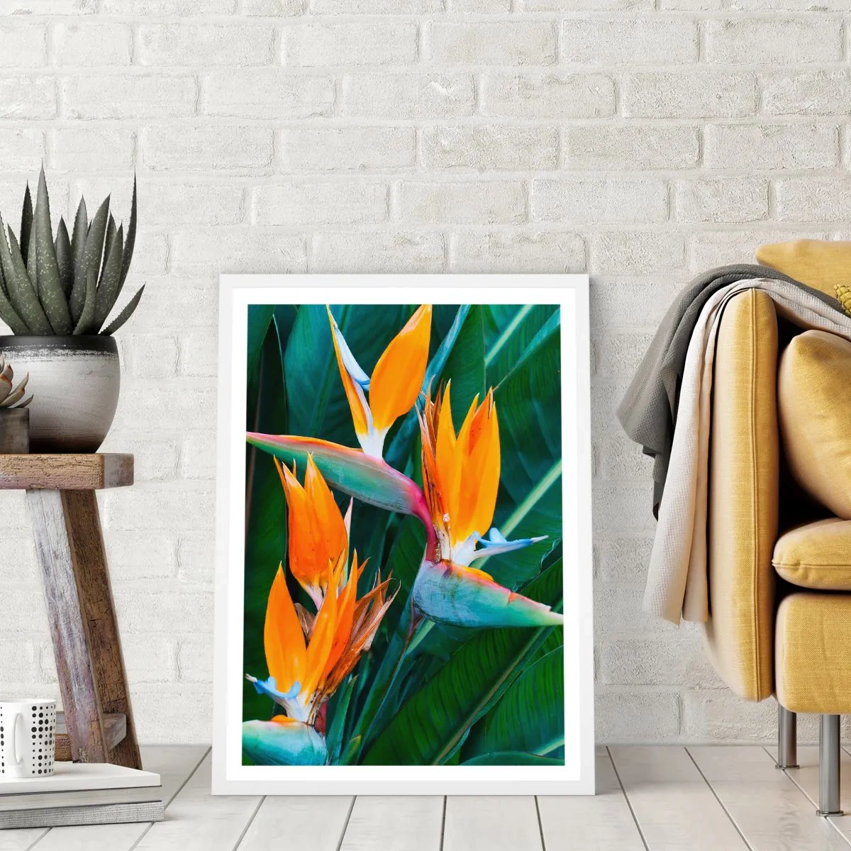 Poster in einem weißen Rahmen - Ist es eine Blume oder ist es ein Vogel? - 50x70 cm