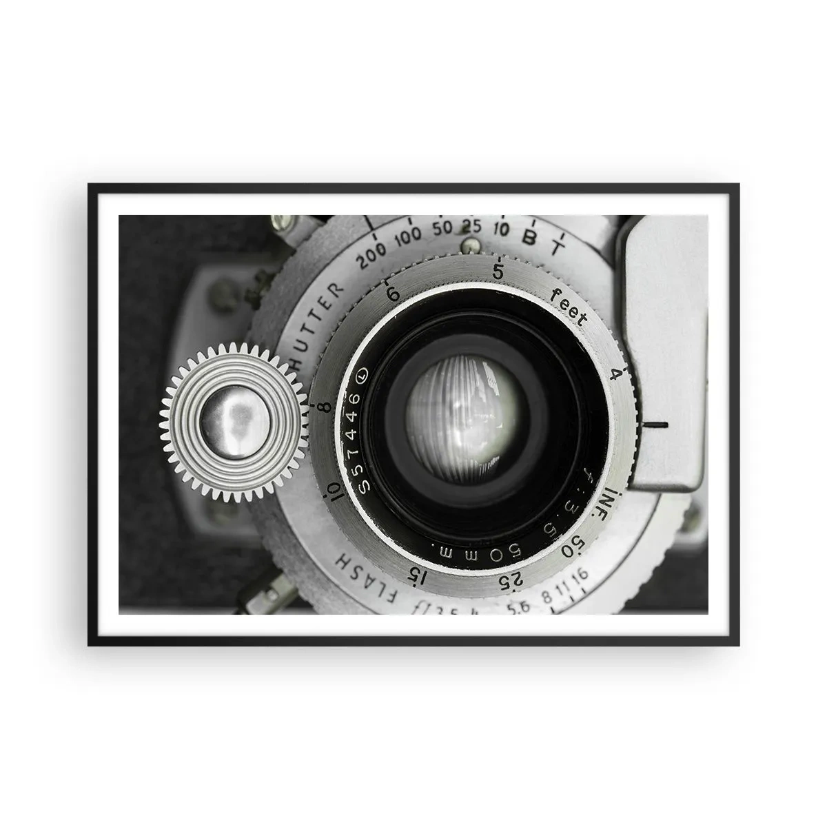 Poster in einem schwarzem Rahmen - Das Objektiv einer alten Kamera - 100x70cm - Eine Story über Hollywood - Moderne Wanddekoration für Wohnzimmer und Schlafzimmer ARTTOR