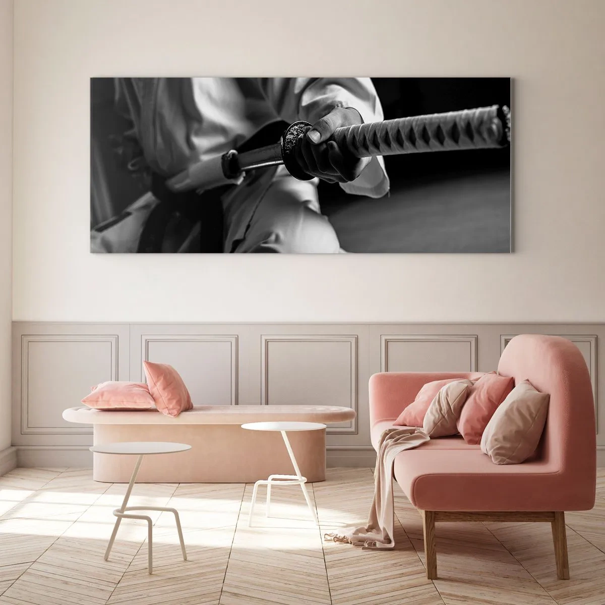 Glasbild - Bild auf glas - Ein Samurai im Kimono hält ein Katana in Schwarz und Weiß. - 140x50cm - Kriegerseele - Moderne Wanddekoration für Wohnzimmer und Schlafzimmer ARTTOR