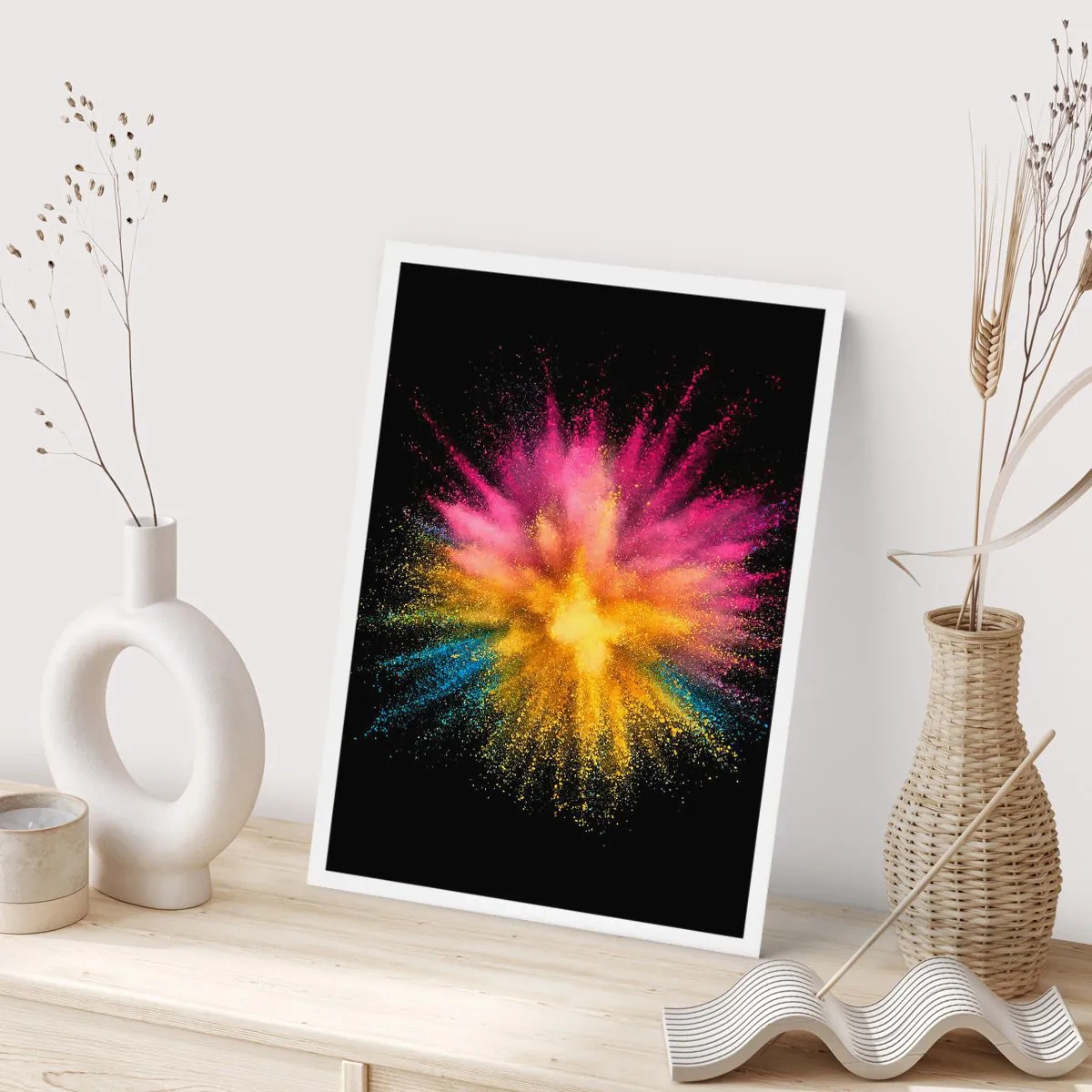 Poster - Explosion von farbigem Pulver auf schwarzem Hintergrund - 50x70cm - Die Geburt der Farben - Moderne Wanddekoration für Wohnzimmer und Schlafzimmer ARTTOR