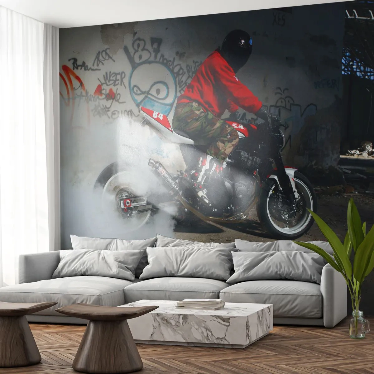 Fototapete Premium Sand - Ein Motorradfahrer führt in einem verlassenen Gebäude einen Burnout durch. - 100x70cm - Verfolge mich! - Moderne Wanddekoration für Wohnzimmer und Schlafzimmer ARTTOR
