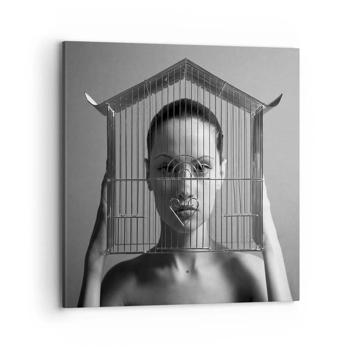 Bild auf Leinwand - Leinwandbild - Ein leicht surreales Portrait - 70x70 cm