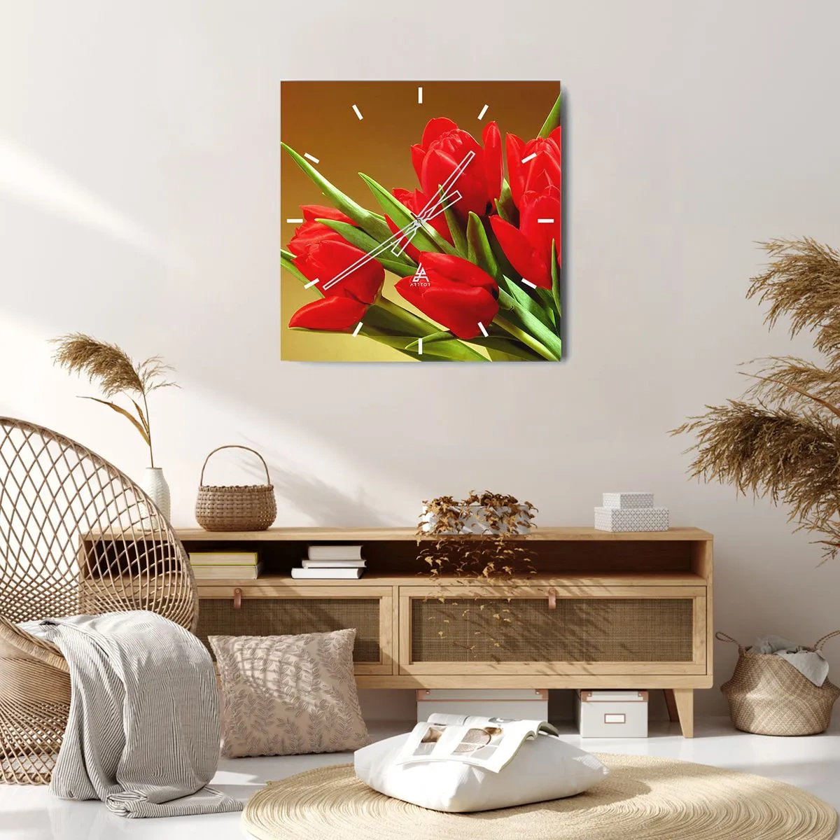 Wanduhr - Glasuhr - Ein Strauß roter Tulpen auf goldenem Hintergrund mit grünen Blättern. - 30x30cm - Ein Haufen Frühlingsfreude - Moderne Wanddekoration für Wohnzimmer und Schlafzimmer ARTTOR