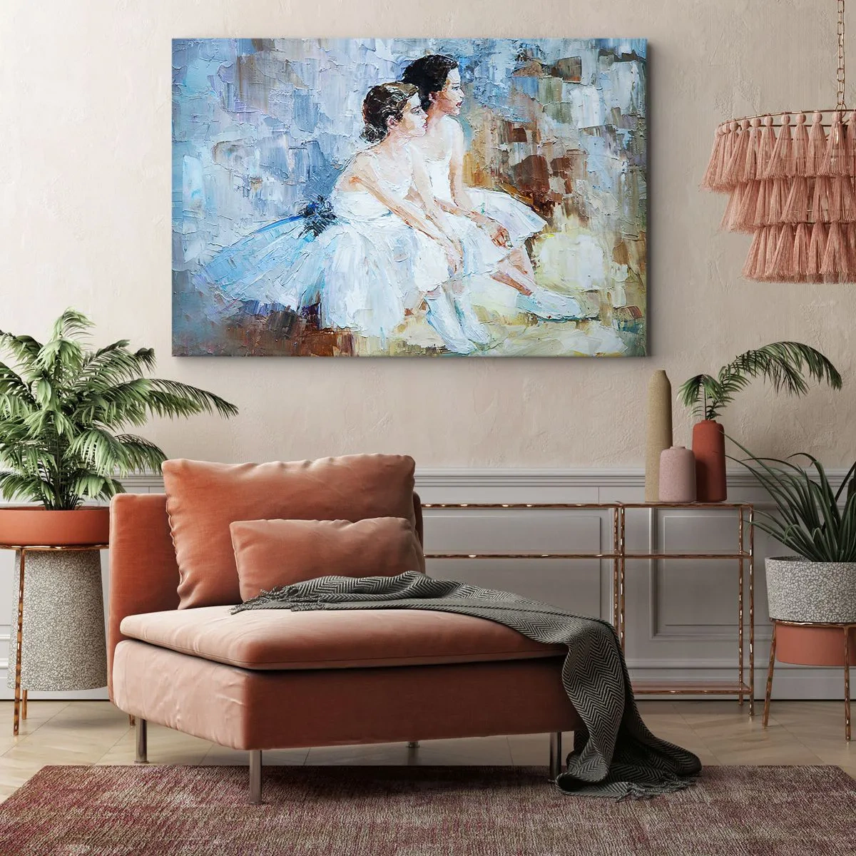 Bild auf Leinwand - Leinwandbild - Zwei Ballerinas in weißen Outfits entspannen vor einem pastellfarbenen Hintergrund. - 100x70cm - Rest der jungen Schwäne - Moderne Wanddekoration für Wohnzimmer und Schlafzimmer ARTTOR