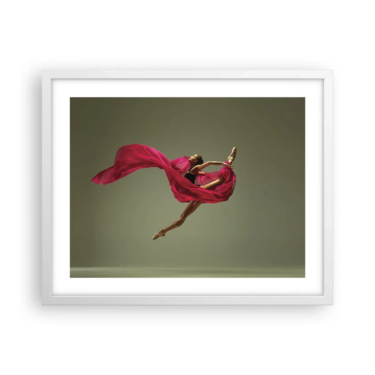 Poster in einem weißen Rahmen - Tanzende Flamme - 50x40 cm