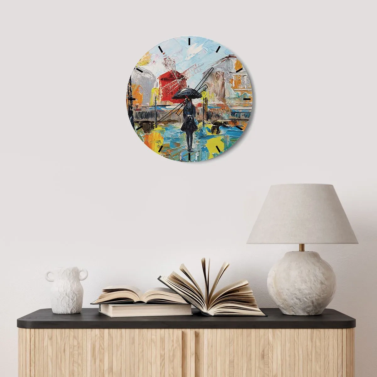 Wanduhr - Glasuhr - Bunte Stadtszene mit einer Frau und einer Windmühle - 30x30cm - Pariser Legenden - Moderne Wanddekoration für Wohnzimmer, Küche und Schlafzimmer ARTTOR