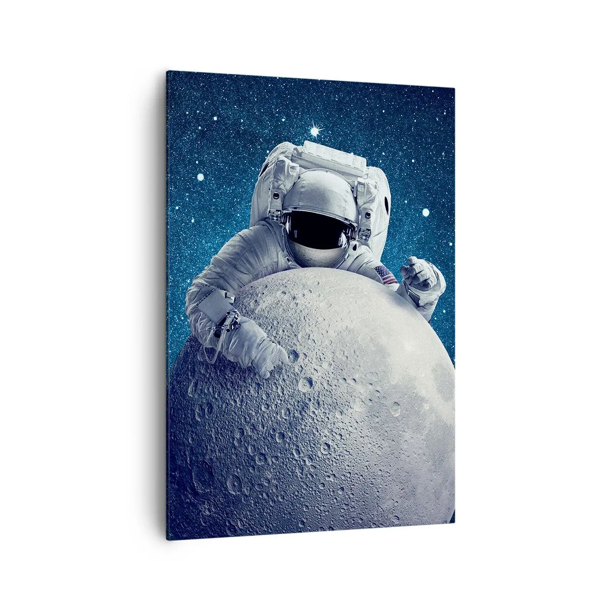 Bild auf Leinwand - Leinwandbild - Astronaut hält den Mond vor einem Sternenhimmel - 70x100cm - Weltraumjoker - Moderne Wanddekoration für Wohnzimmer und Schlafzimmer ARTTOR