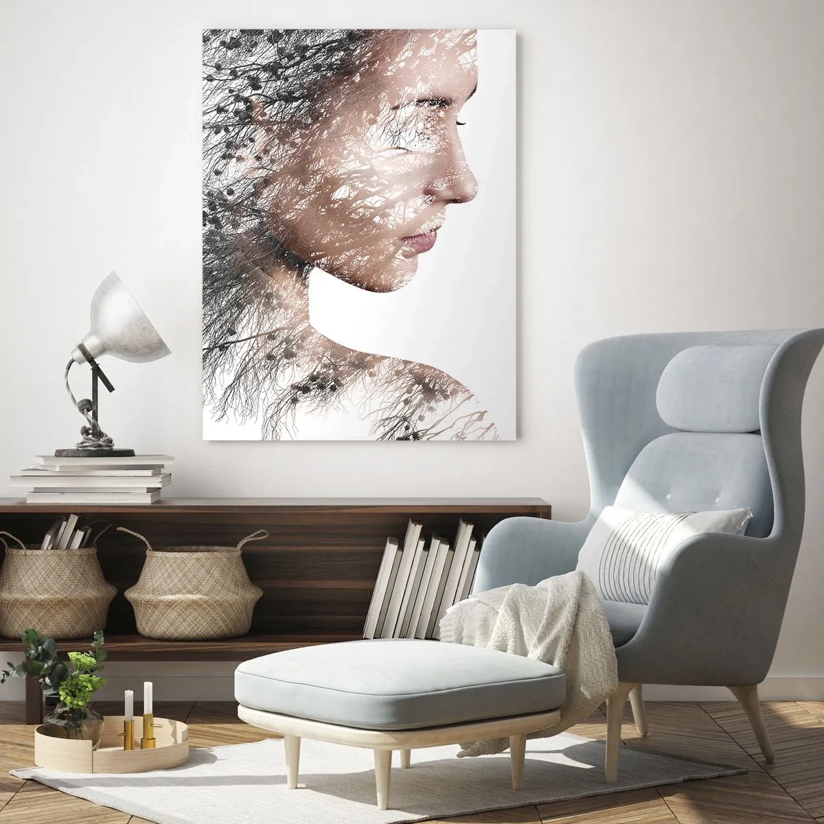 Glasbild - Bild auf glas - Silhouette einer Frau mit einem Zweig und Vogelmotiv im Hintergrund - 70x100cm - Der Geist des Waldes - Moderne Wanddekoration für Wohnzimmer und Schlafzimmer ARTTOR