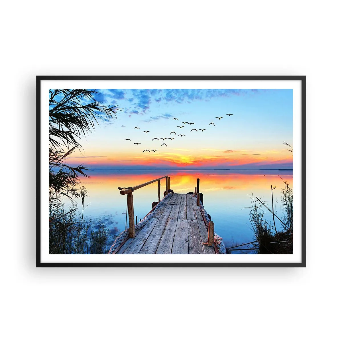 Poster in einem schwarzem Rahmen - Holzsteg über dem See bei Sonnenuntergang - 100x70cm - Es ist Zeit, zurückzukehren ... - Moderne Wanddekoration für Wohnzimmer und Schlafzimmer ARTTOR