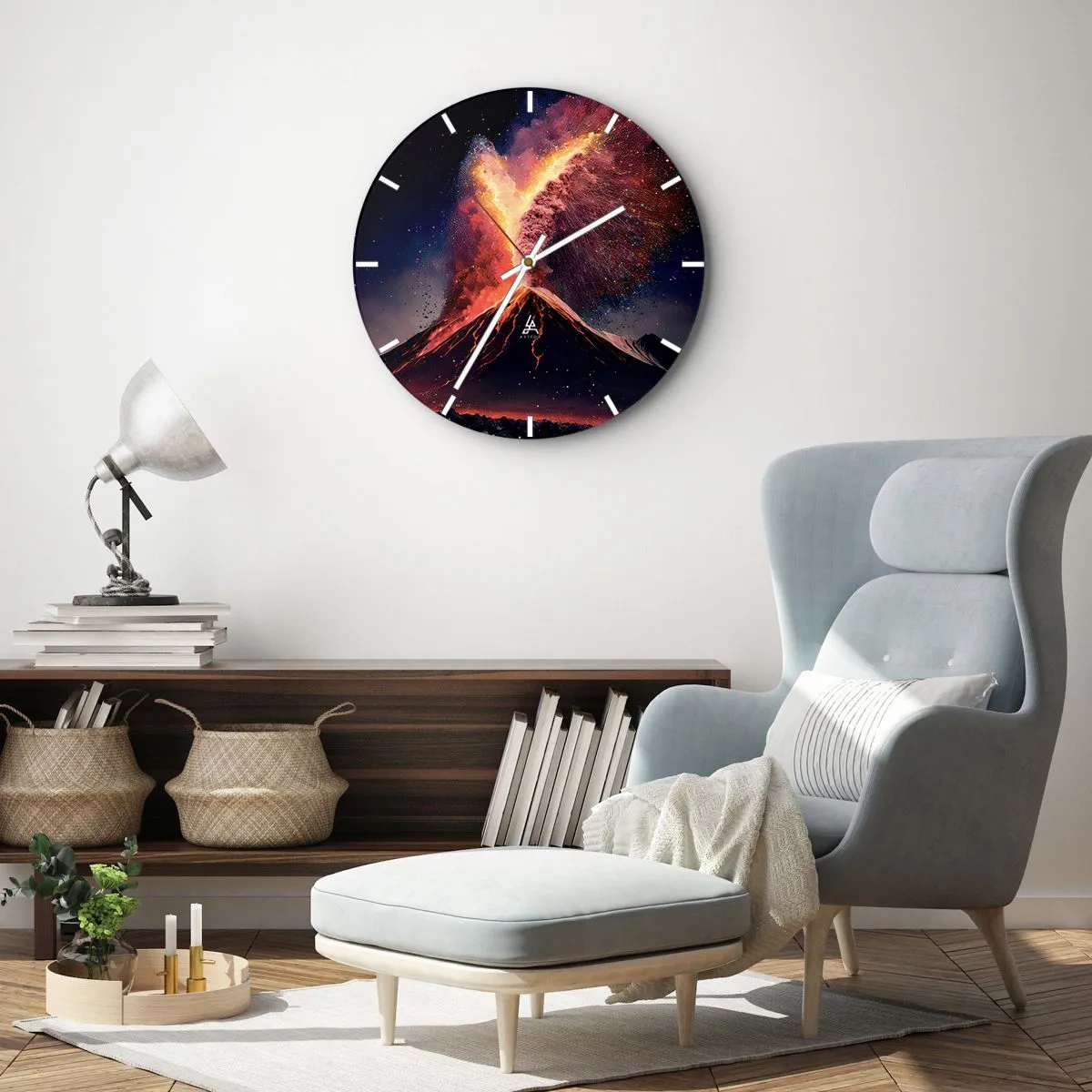 Wanduhr - Glasuhr - Vulkanausbruch mit einer Fontäne aus Feuer und Rauch vor nächtlichem Hintergrund - 30x30cm - Schönheit und Horror - Moderne Wanddekoration für Wohnzimmer, Küche und Schlafzimmer ARTTOR