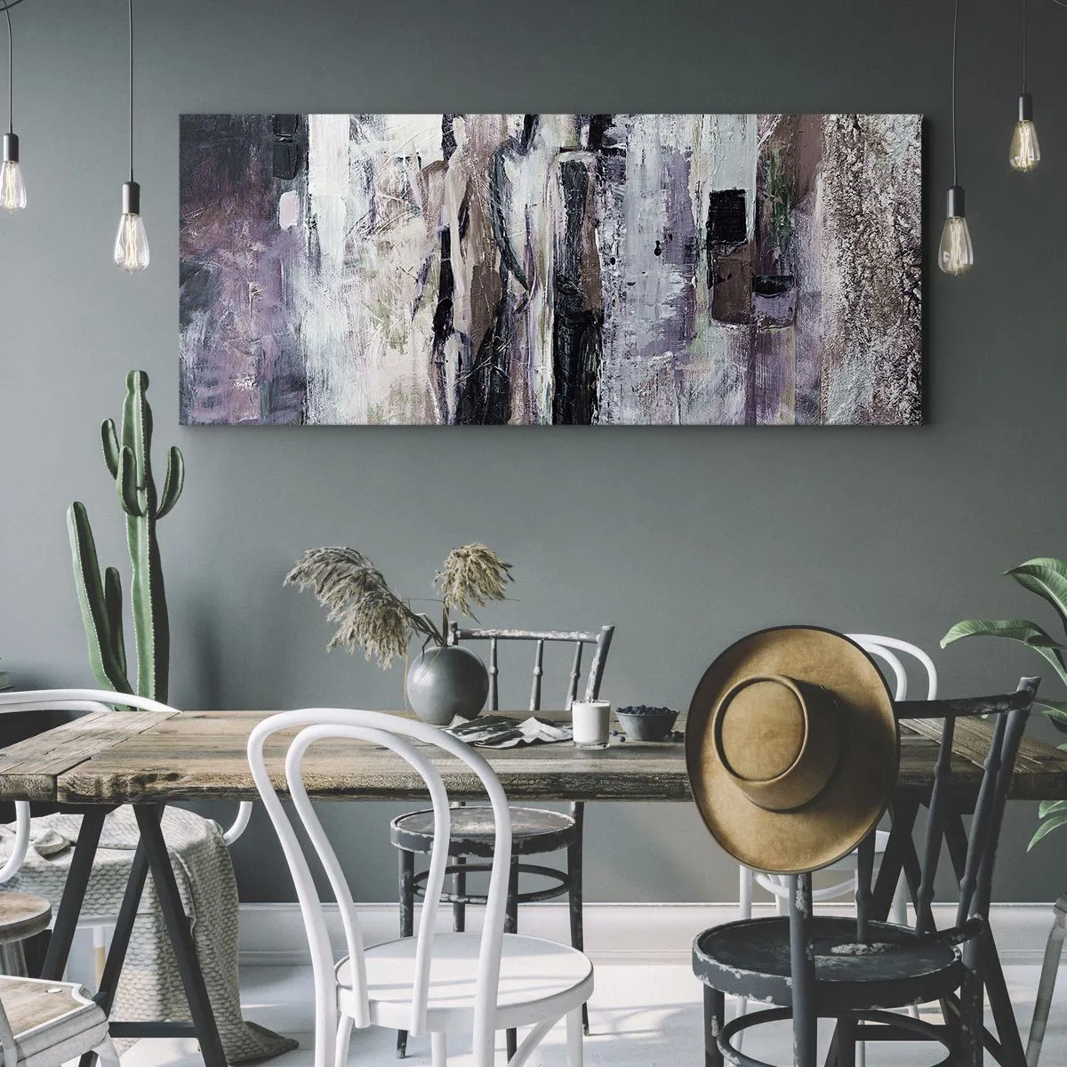 Bild auf Leinwand - Leinwandbild - Eine abstrakte Komposition mit drei Figuren in Pastellfarben. - 140x50cm - Die geheimnisvolle Drei - Moderne Wanddekoration für Wohnzimmer und Schlafzimmer ARTTOR