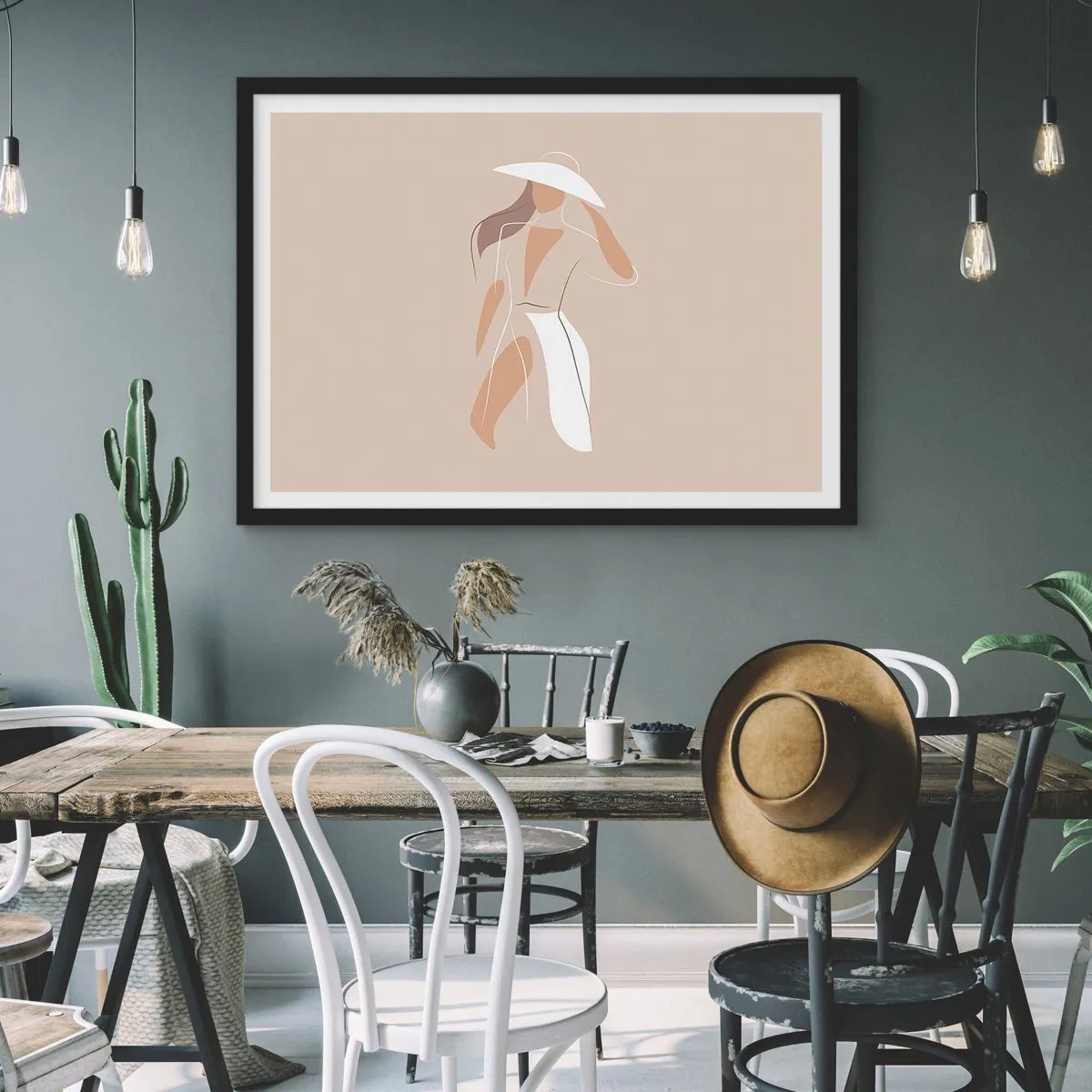 Poster in einem schwarzem Rahmen - Eine minimalistische Zeichnung einer Frau mit Hut auf beigem Hintergrund. - 70x50cm - Mode macht Spaß - Moderne Wanddekoration für Wohnzimmer und Schlafzimmer ARTTOR