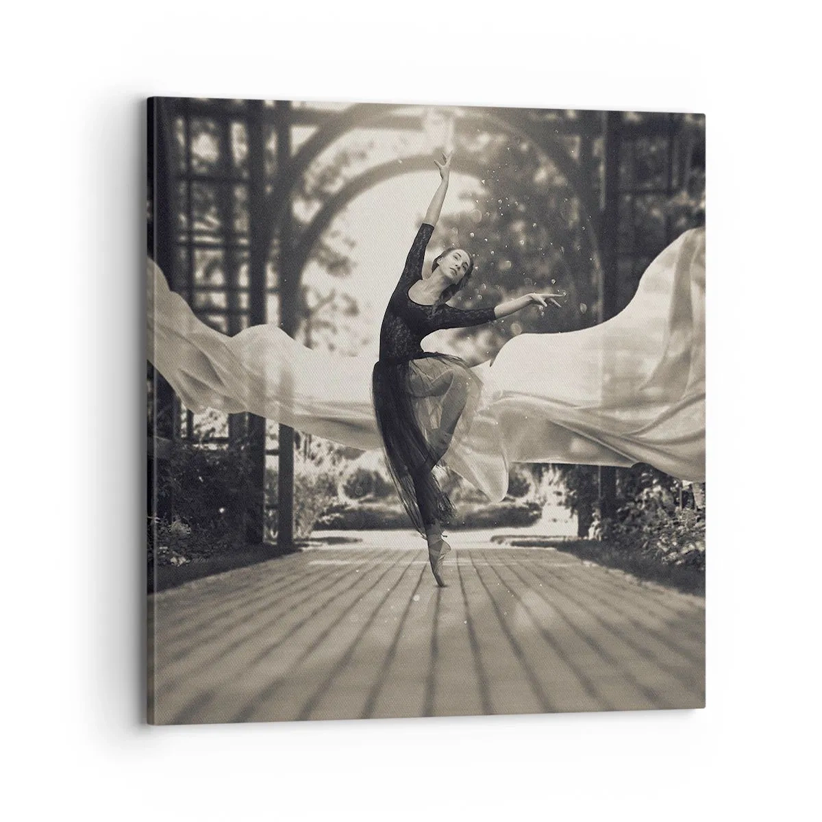 Bild auf Leinwand - Leinwandbild - Der Tanz des Gartengeistes - 70x70 cm