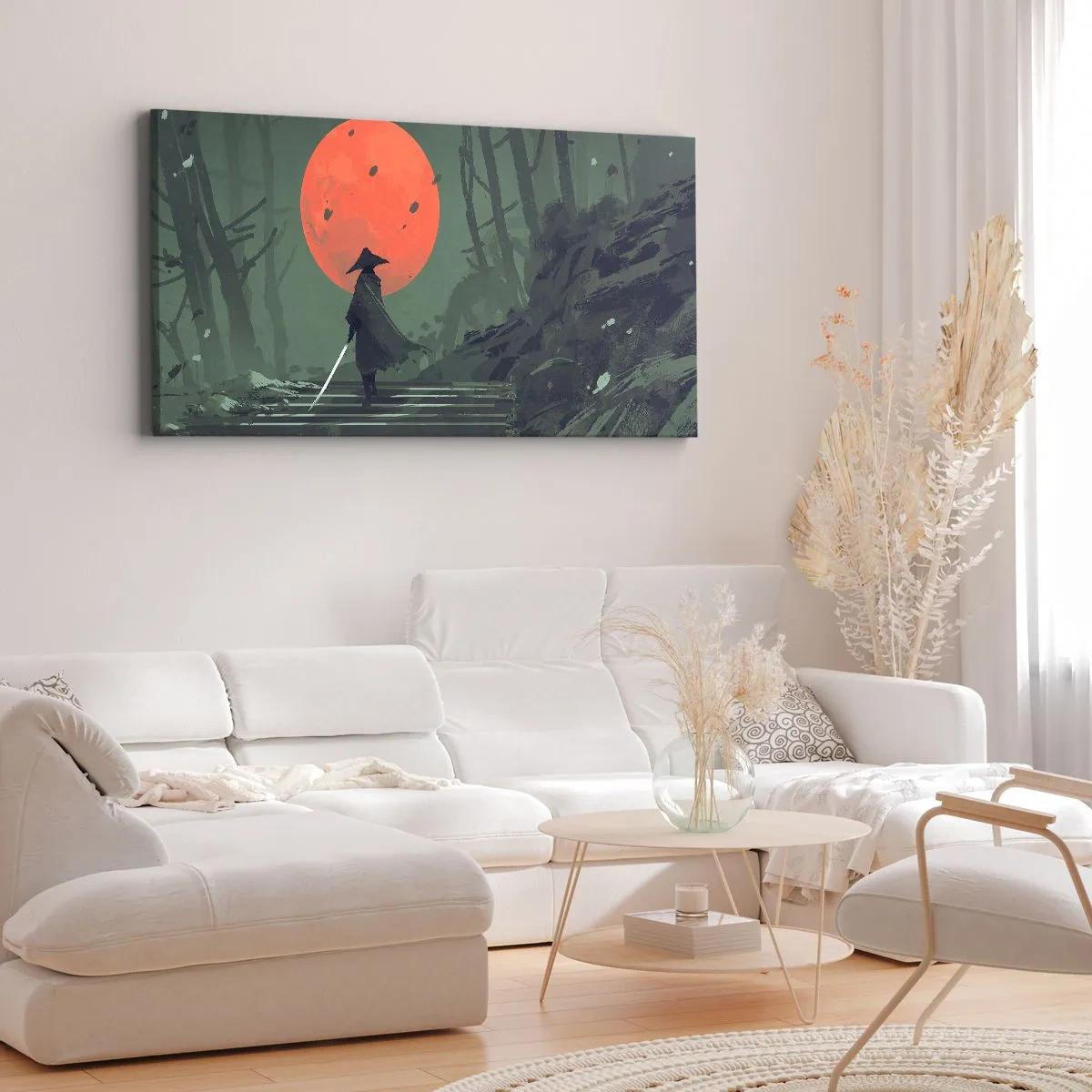 Bild auf Leinwand - Leinwandbild - Ein einsamer Krieger mit einem Schwert vor dem Hintergrund eines roten Mondes in einem dunklen Wald. - 140x50cm - Krieger des Roten Mondes - Moderne Wanddekoration für Wohnzimmer und Schlafzimmer ARTTOR