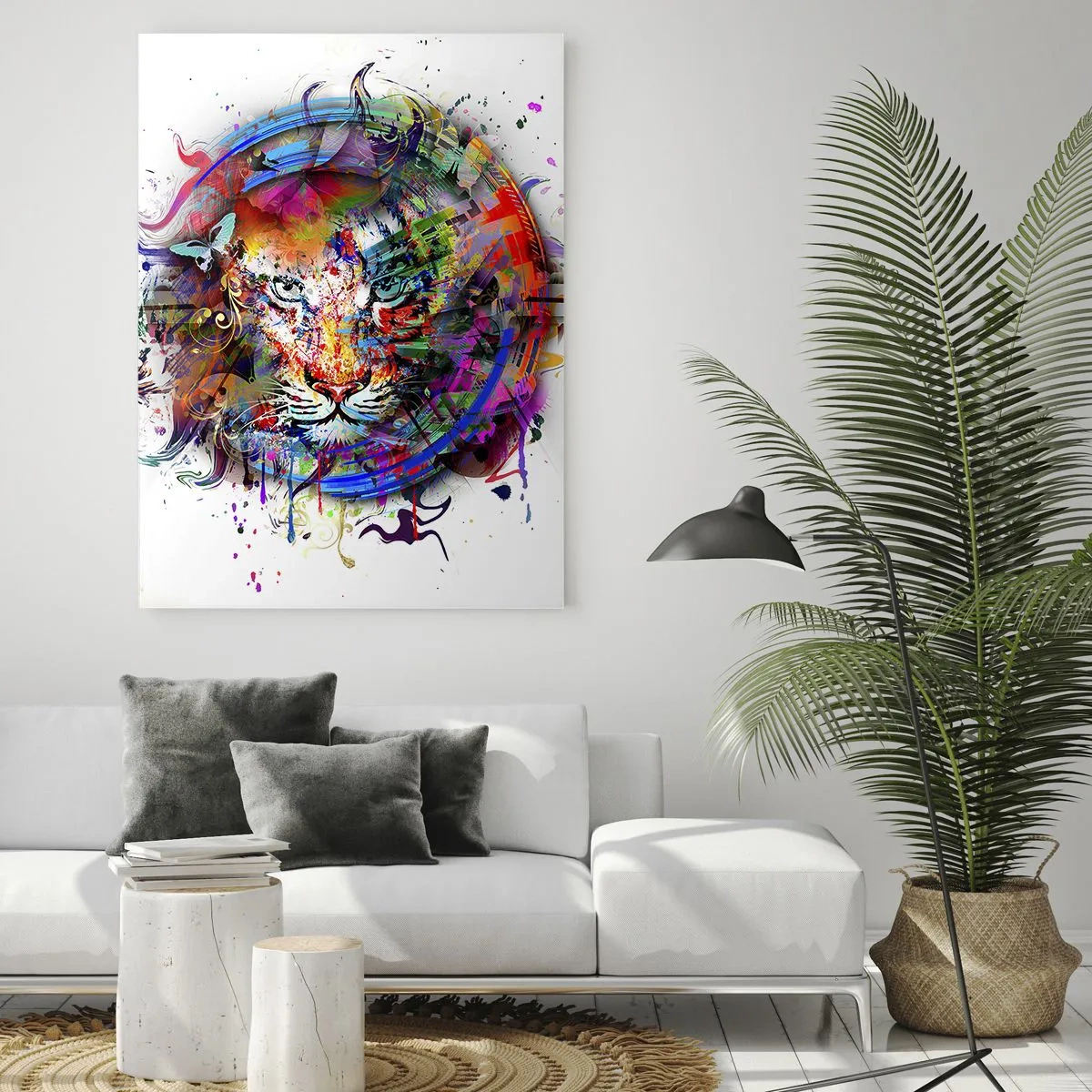 Glasbild - Bild auf glas - Farbenfrohes Porträt eines Löwen im abstrakten Stil - 70x100cm - Es lauert hinter einem Regenbogenschleier - Moderne Wanddekoration für Wohnzimmer und Schlafzimmer ARTTOR