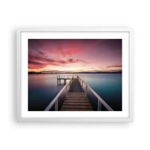 Poster in einem weißen Rahmen - Die sanfte Flamme des Abends - 50x40 cm