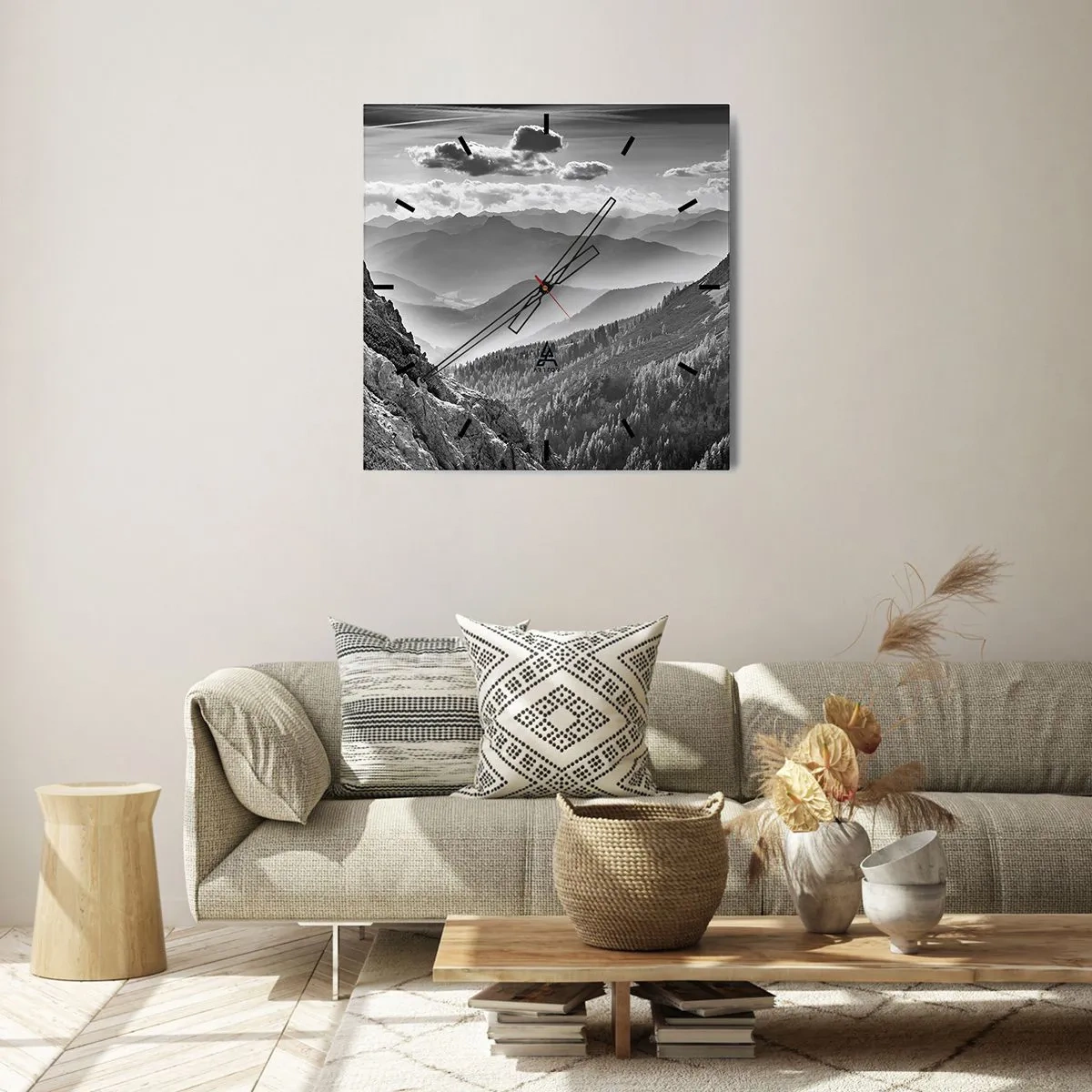 Wanduhr - Glasuhr - Schwarz-weiße Berglandschaft mit Wolken über den Gipfeln - 30x30cm - Bis zum Horizont - Moderne Wanddekoration für Wohnzimmer und Schlafzimmer ARTTOR