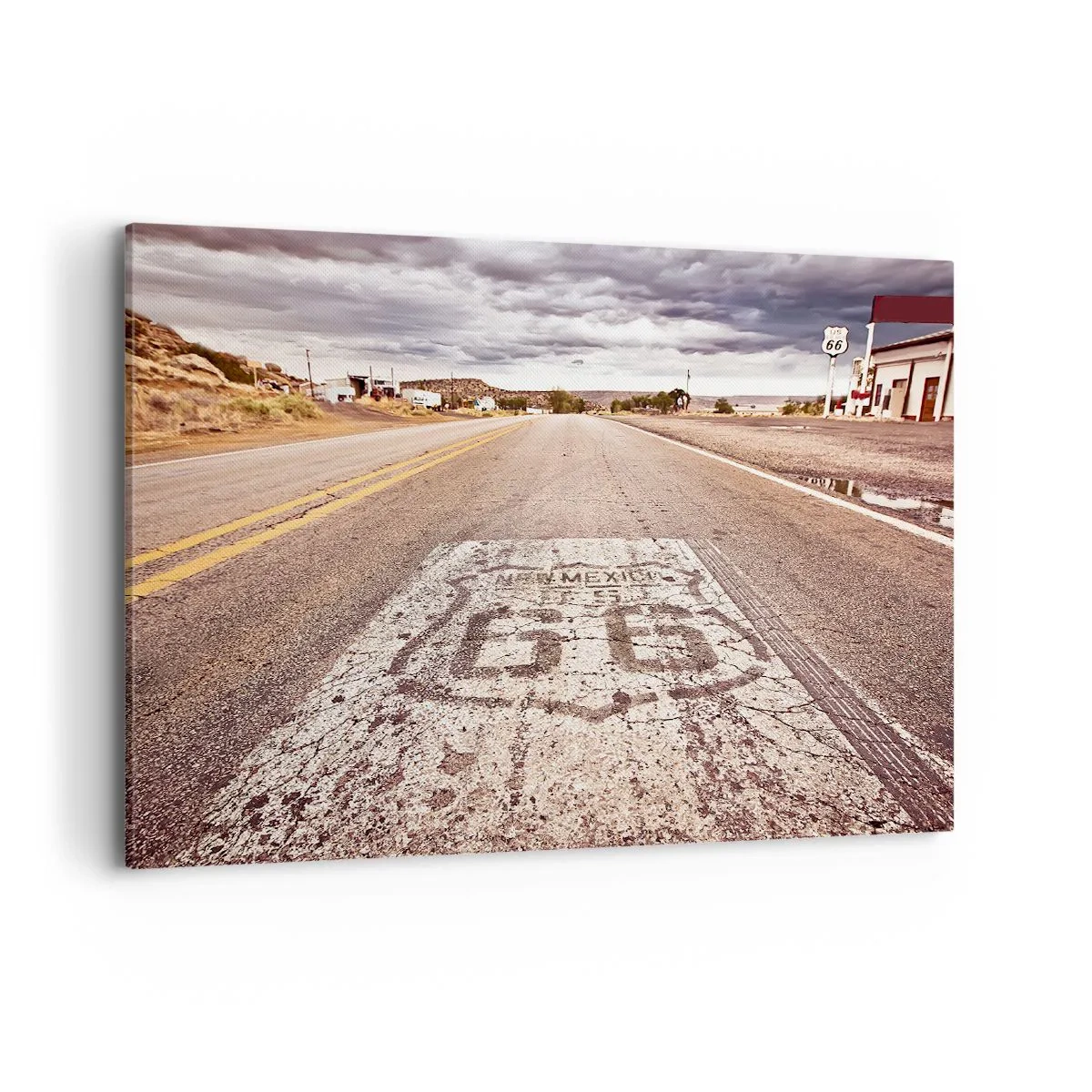 Bild auf Leinwand - Leinwandbild - Route 66 in einem Wüstenklima mit malerischem Himmel - 100x70cm - Mother Road - eine amerikanische Legende - Moderne Wanddekoration für Wohnzimmer und Schlafzimmer ARTTOR