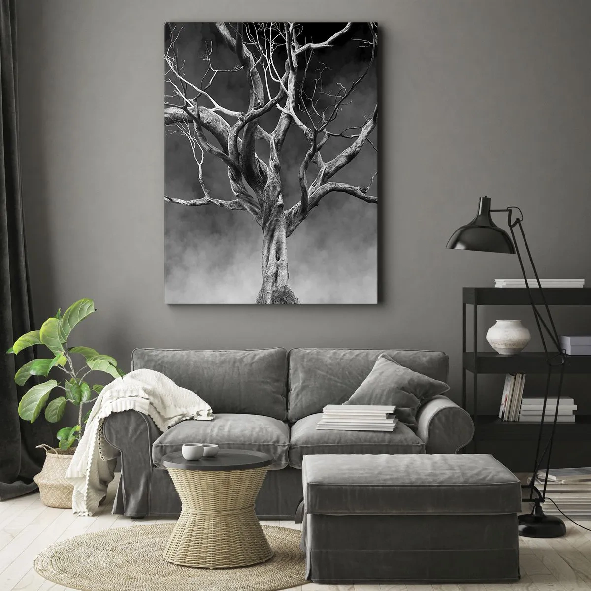 Bild auf Leinwand - Leinwandbild - Ein trockener Baum in Schwarz und Weiß gegen den Nebel - 50x70cm - Ursprünglich und heilig - Moderne Wanddekoration für Wohnzimmer und Schlafzimmer ARTTOR