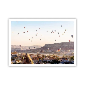 Poster - Kappadokien mit Ballons vor der Kulisse malerischer Hügel - 100x70cm - Wie Schiffe am Himmel - Moderne Wanddekoration für Wohnzimmer und Schlafzimmer ARTTOR