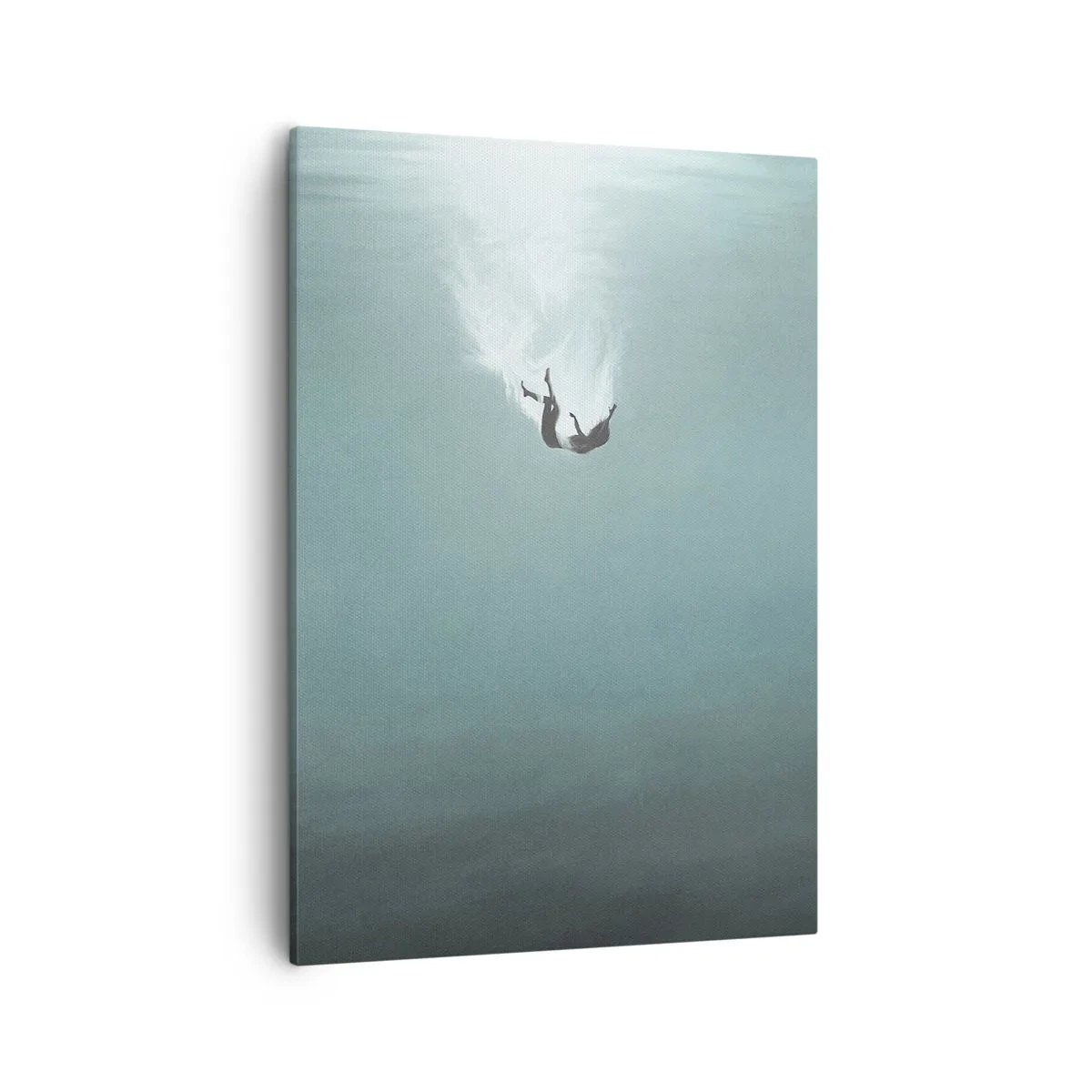Bild auf Leinwand - Leinwandbild - Eine Figur, eingetaucht in tiefes, türkisfarbenes Wasser - 50x70cm - In den Armen des Ozeans - Moderne Wanddekoration für Wohnzimmer und Schlafzimmer ARTTOR