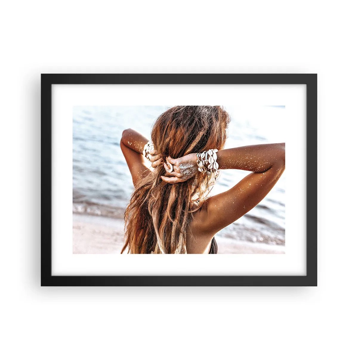 Poster in einem schwarzem Rahmen - Eine Schwester von Wasser und Sonne - 40x30 cm