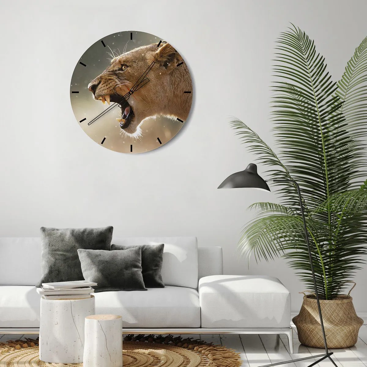 Wanduhr - Glasuhr - Eine brüllende Löwin vor dem Hintergrund der beleuchteten Natur - 30x30cm - Versuch, nicht zuzuhören - Moderne Wanddekoration für Wohnzimmer, Küche und Schlafzimmer ARTTOR