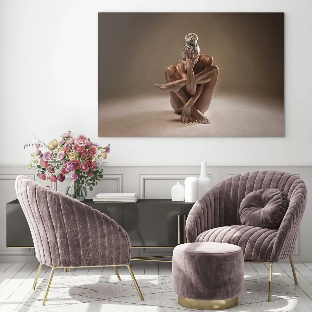 Glasbild - Bild auf glas - Eine sinnliche Frau in einer künstlerischen Pose vor einem Schattenhintergrund. - 70x50cm - Die Einheit von Körper und Geist - Moderne Wanddekoration für Wohnzimmer und Schlafzimmer ARTTOR