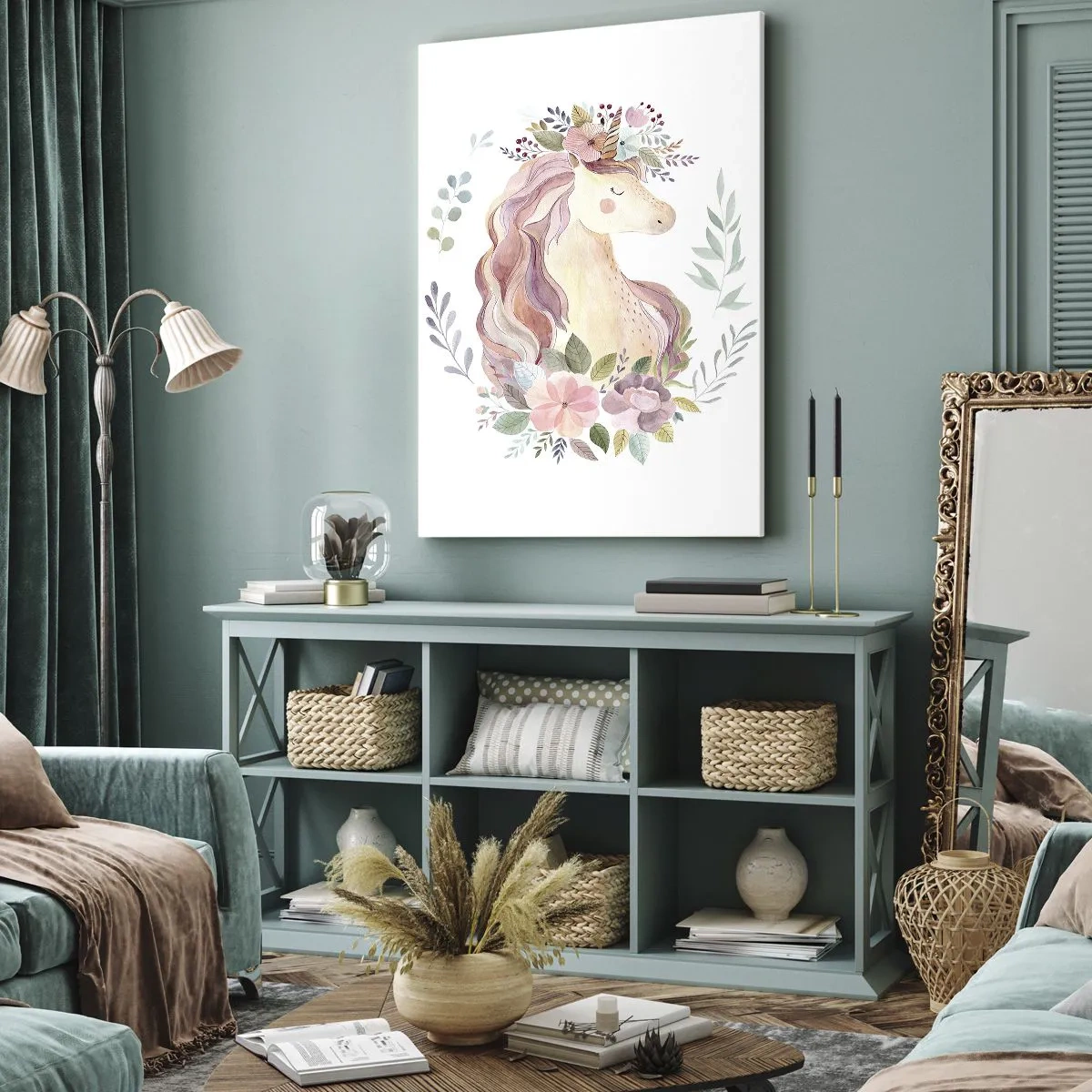 Bild auf Leinwand - Leinwandbild - Ein Einhorn in Pastellfarben, umgeben von Blumen - 80x120cm - Eine Einladung in die Welt der Märchen - Moderne Wanddekoration für Wohnzimmer und Schlafzimmer ARTTOR