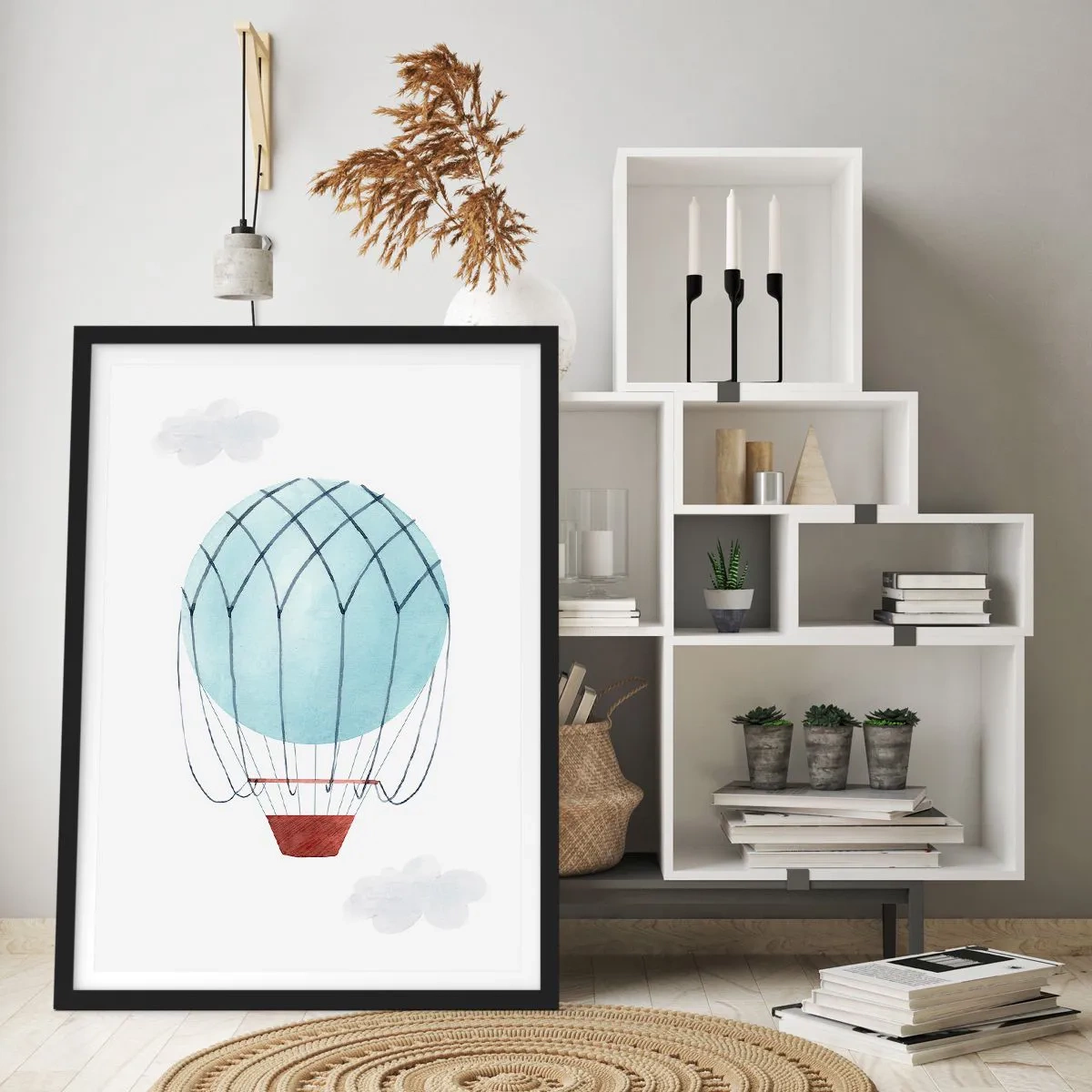 Poster in einem schwarzem Rahmen - Ein Aquarell-Heißluftballon, der zwischen den Wolken schwebt - 50x70cm - Ganz in den Wolken - Moderne Wanddekoration für Wohnzimmer und Schlafzimmer ARTTOR