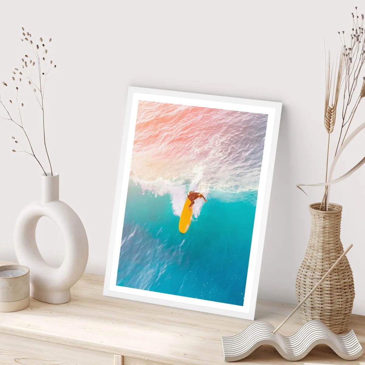 Poster in einem weißen Rahmen - Der Ozeanreiter - 50x70 cm