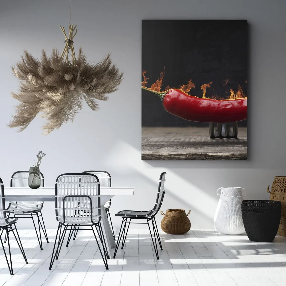 Bild auf Leinwand - Leinwandbild - Feurige rote Paprika auf einer Gabel - 50x70cm - Eine feurige Vorspeise - Moderne Wanddekoration für Wohnzimmer und Schlafzimmer ARTTOR