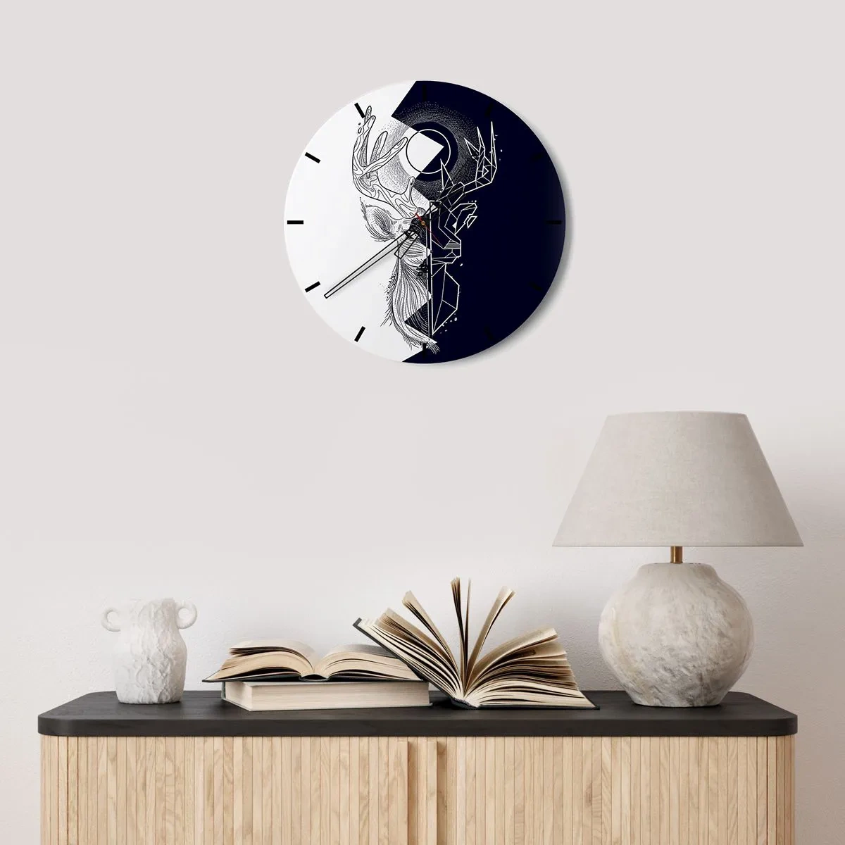 Wanduhr - Glasuhr - Geometrisches Hirschmotiv auf kontrastfarbenem Hintergrund - 30x30cm - Der Kampf und die Einheit der Gegensätze - Moderne Wanddekoration für Wohnzimmer, Küche und Schlafzimmer ARTTOR