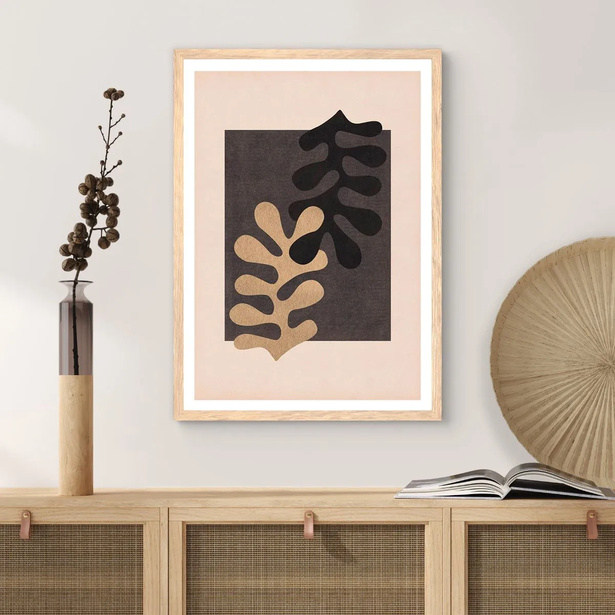 Poster in einem Rahmen aus heller Eiche - Abwesenheit und Ergänzung - 70x100 cm