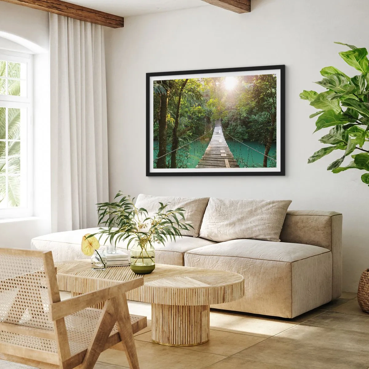 Poster in einem schwarzem Rahmen - Über das azurblaue Wasser zum azurblauen Wald - 50x40 cm