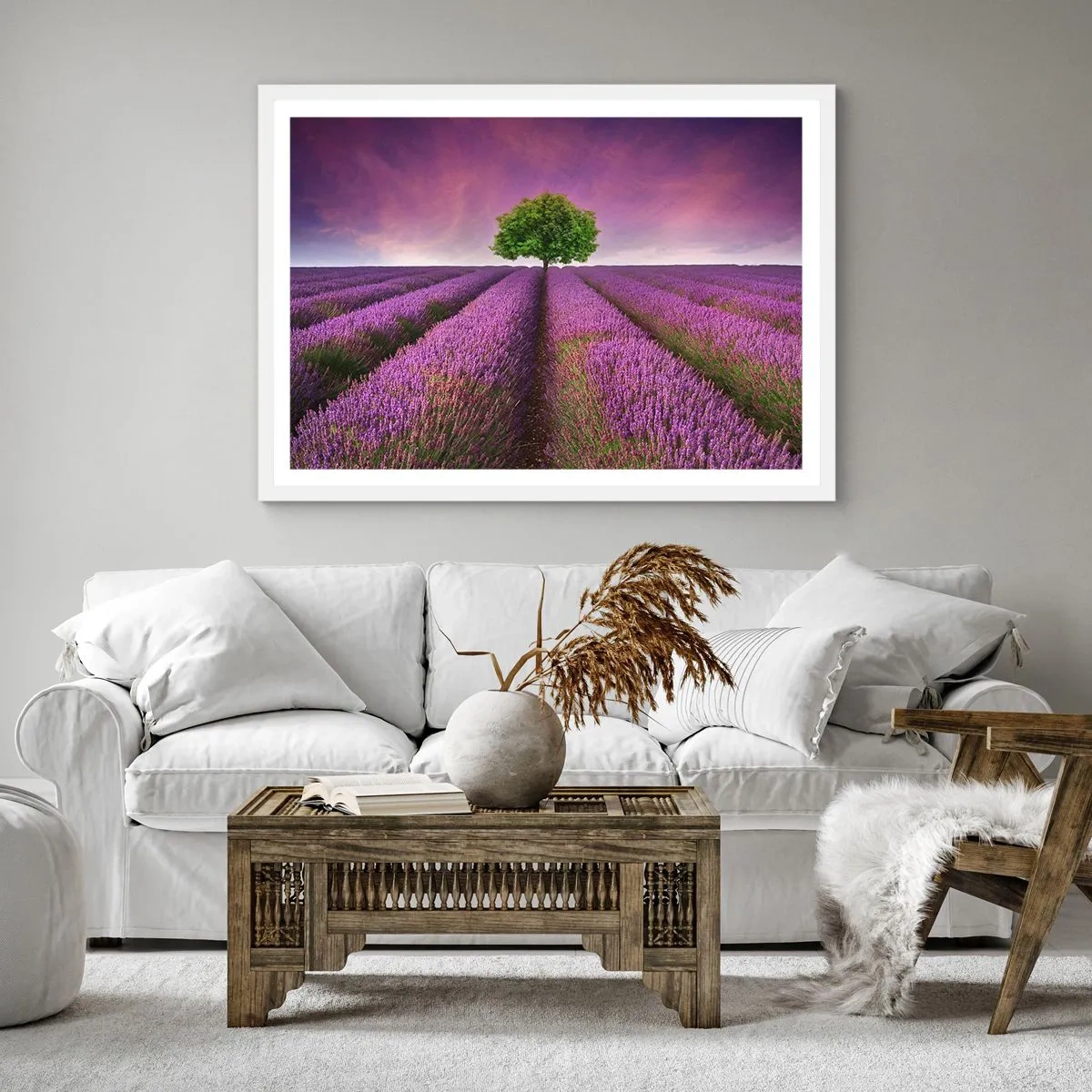 Poster in einem weißen Rahmen - Auf Lavendelfeldern - 30x30 cm