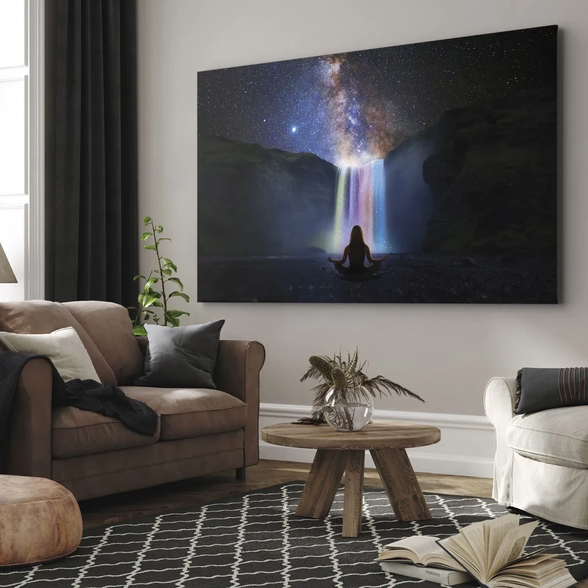 Bild auf Leinwand - Leinwandbild - Meditation vor einem Wasserfall inmitten der Sterne - 100x70cm - Absolute Harmonie - Moderne Wanddekoration für Wohnzimmer und Schlafzimmer ARTTOR