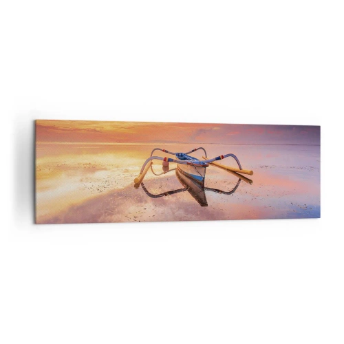 Bild auf Leinwand - Leinwandbild - Ein Boot auf ruhigem Wasser bei Sonnenuntergang - 160x50cm - Die Ruhe eines tropischen Abends - Moderne Wanddekoration für Wohnzimmer und Schlafzimmer ARTTOR