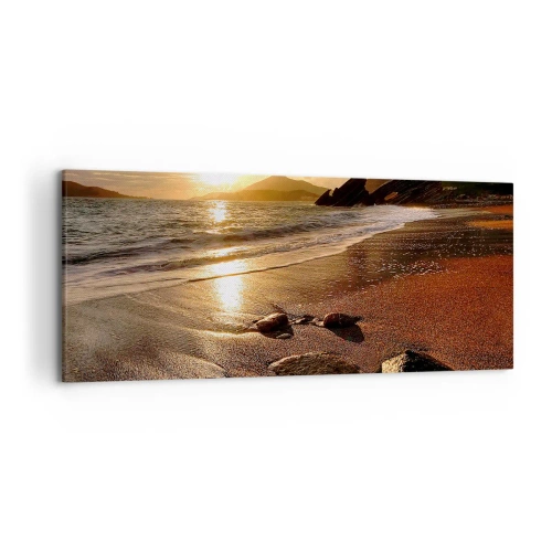 Bild auf Leinwand - Leinwandbild - Strand bei Sonnenuntergang mit Steinen am Ufer - 120x50cm - Folge der Sonne zu den Hügeln - Moderne Wanddekoration für Wohnzimmer und Schlafzimmer ARTTOR